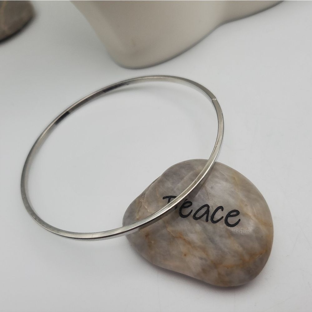 Silver toned bracelet slider‎ - Picture 2 of 2